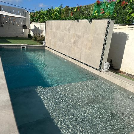 Гостьовий будинок Valtisya Pool And Airport Тельде Екстер'єр фото